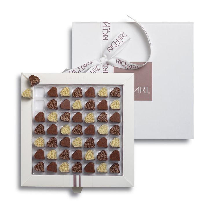 Cool Mother's Day gifts for Grandma: Heart-shaped gourmet Richart chocolates