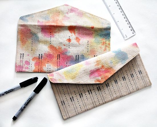 Homemade Mother's Day gifts: Watercolor clutch by Small for Big