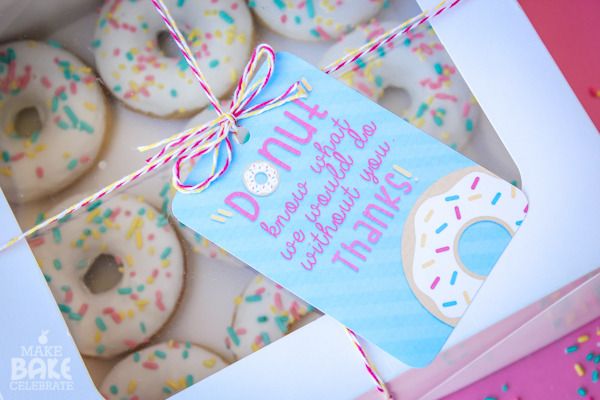 Free Donut teacher card printable at Make Bake Celebrate