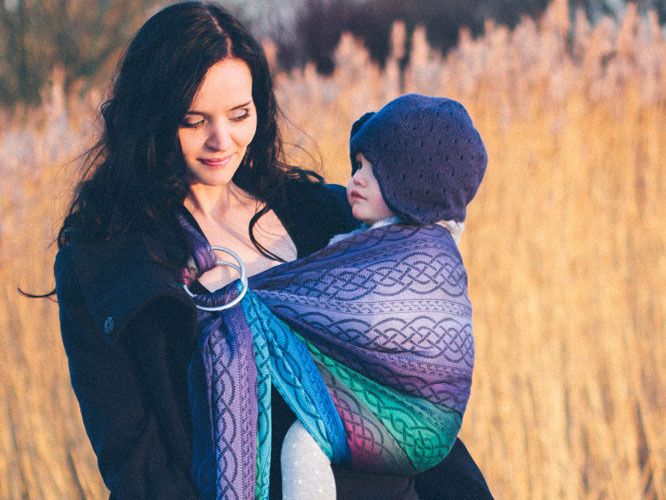 Cool baby carriers: Gorgeous ring slings at Oscha Slings