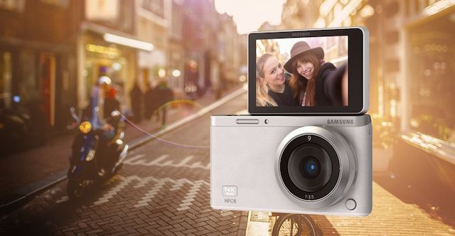 Samsung NX mini camera | selfie stick alternatives