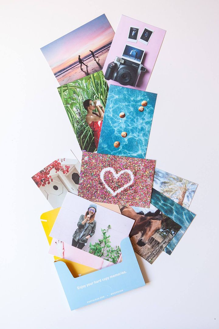 The Photojojo Disposable Camera App: 27 prints automatically shipped to you when the last one is snapped