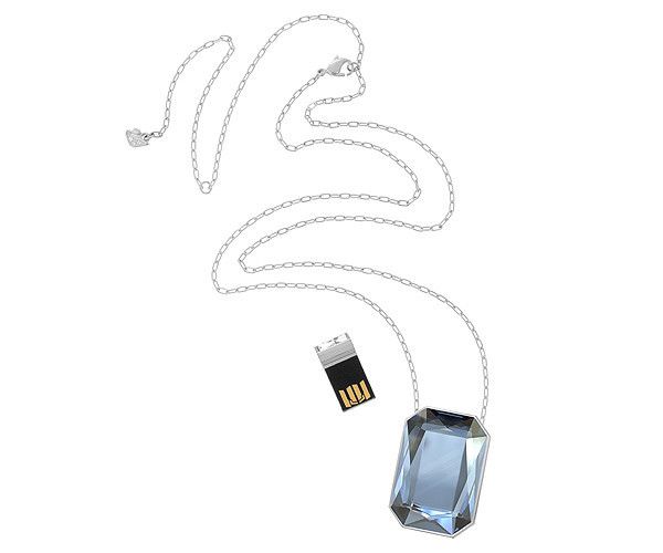 Geeky jewelry for Mother's Day: Swarovski usb necklace