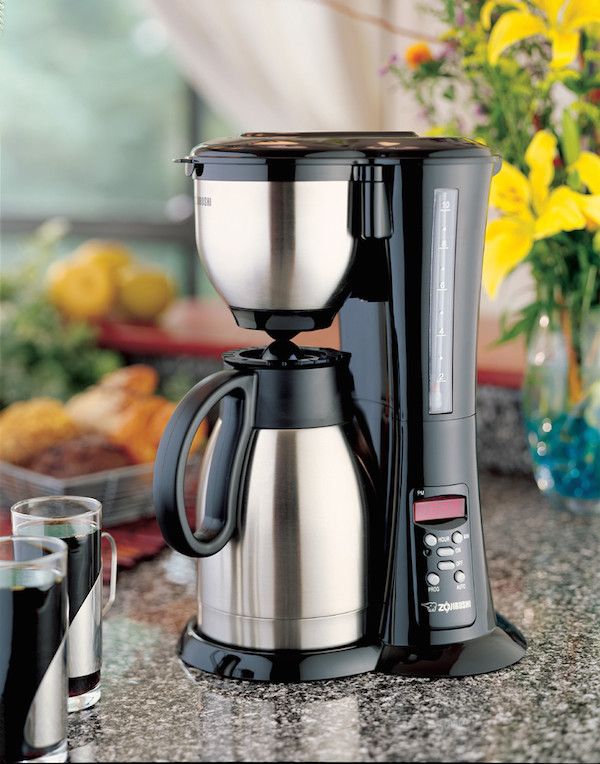 Best coffee makers: The Zojirushi Fresh Brew thermal coffee maker keeps coffee warm without spoiling.