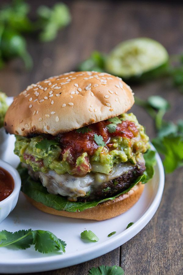 Globally Inspired Burger Recipes | Southwest Pepper Jack Burgers at Garnish and Glaze