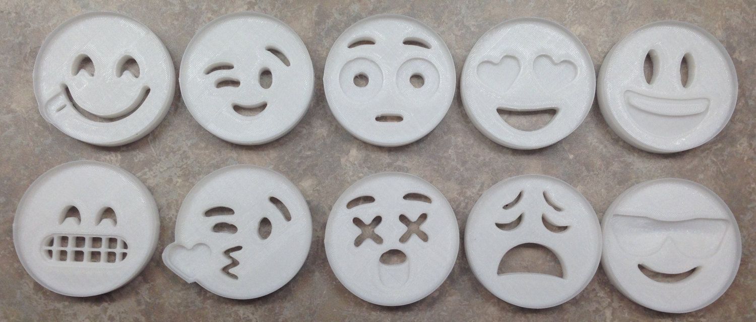 Emoji cookie cutters via 3D Printing N Supplies