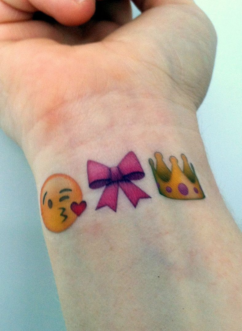 Emoji temporary tattoos via Tatasaurus