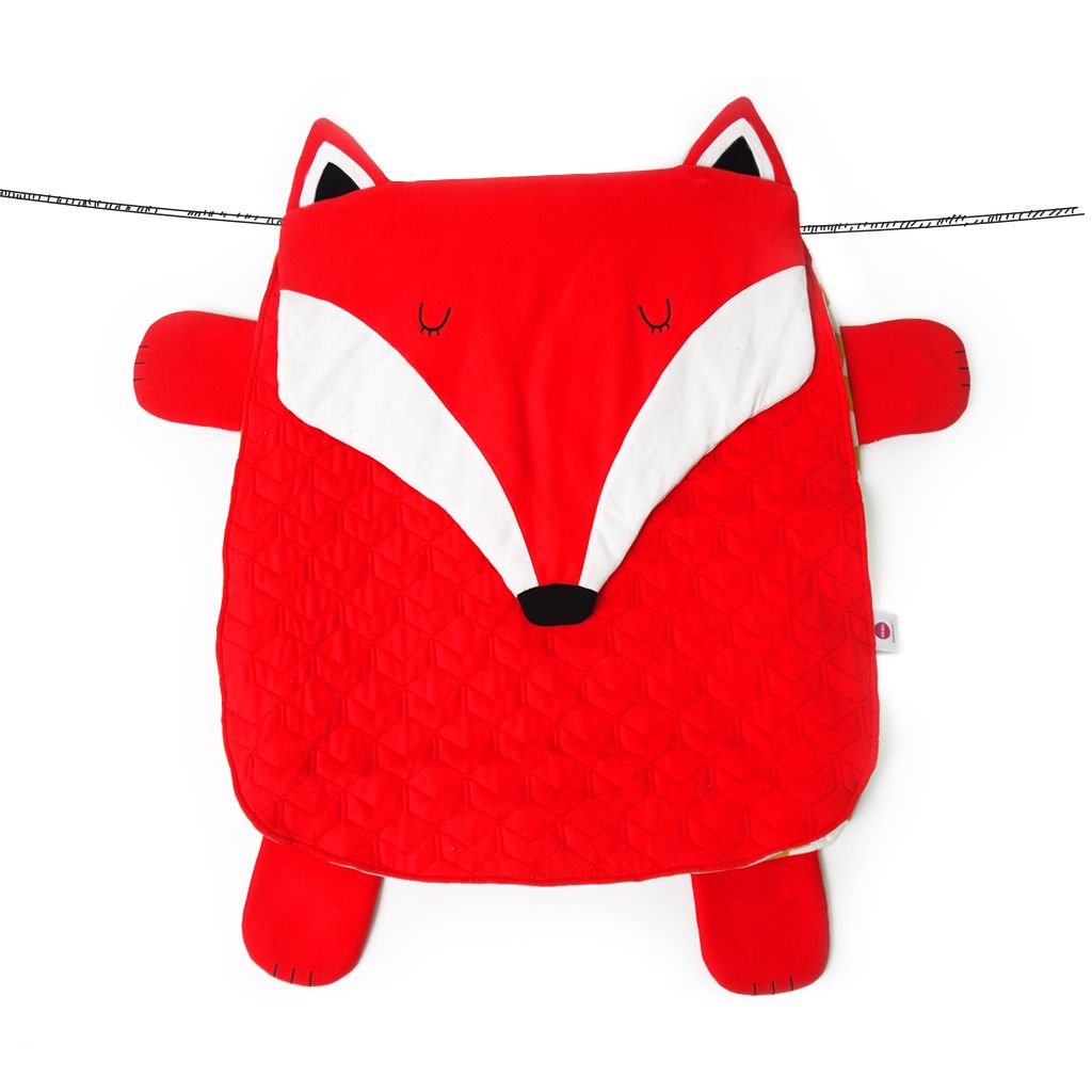 Peripop fox mat: Use it as a baby floor mat, a stroller blanket, or unzip to fill with stuffed animals as a floor cusion