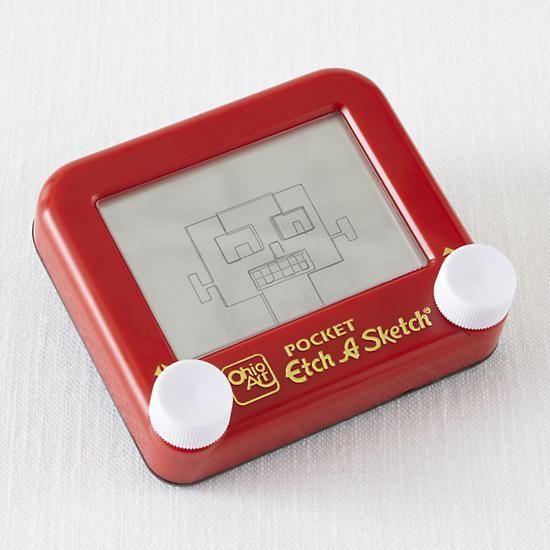 Ways to entertain kids at restaurants without screens: Pocket Etch-a-Sketch