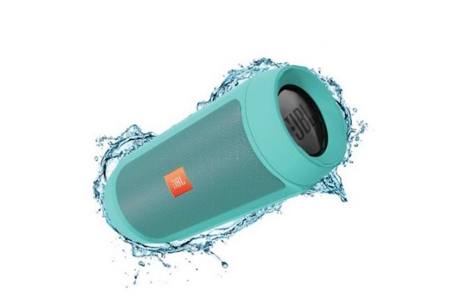 JBL Charge 2 portable speaker | end of summer fun