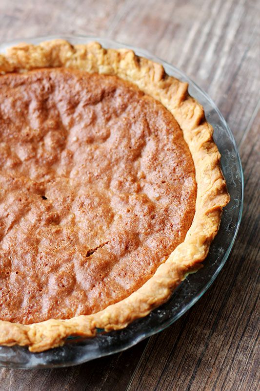 An easy tutorial for how to make pie dough, plus our favorite All-Butter Pie Crust recipe | Cool Mom Eats