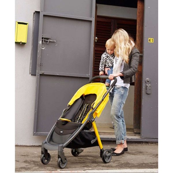 The Mamas & Papas Armadillo City stroller: Our pick for best urban stroller