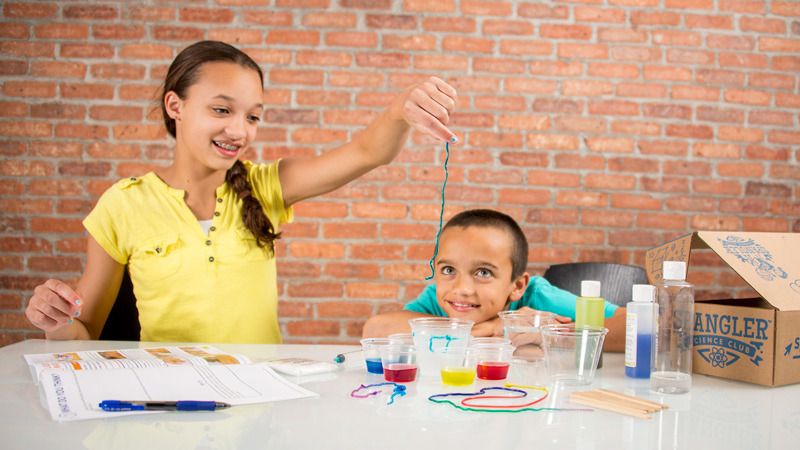 Last-minute tech gifts: Spangler Science Club gift subscription