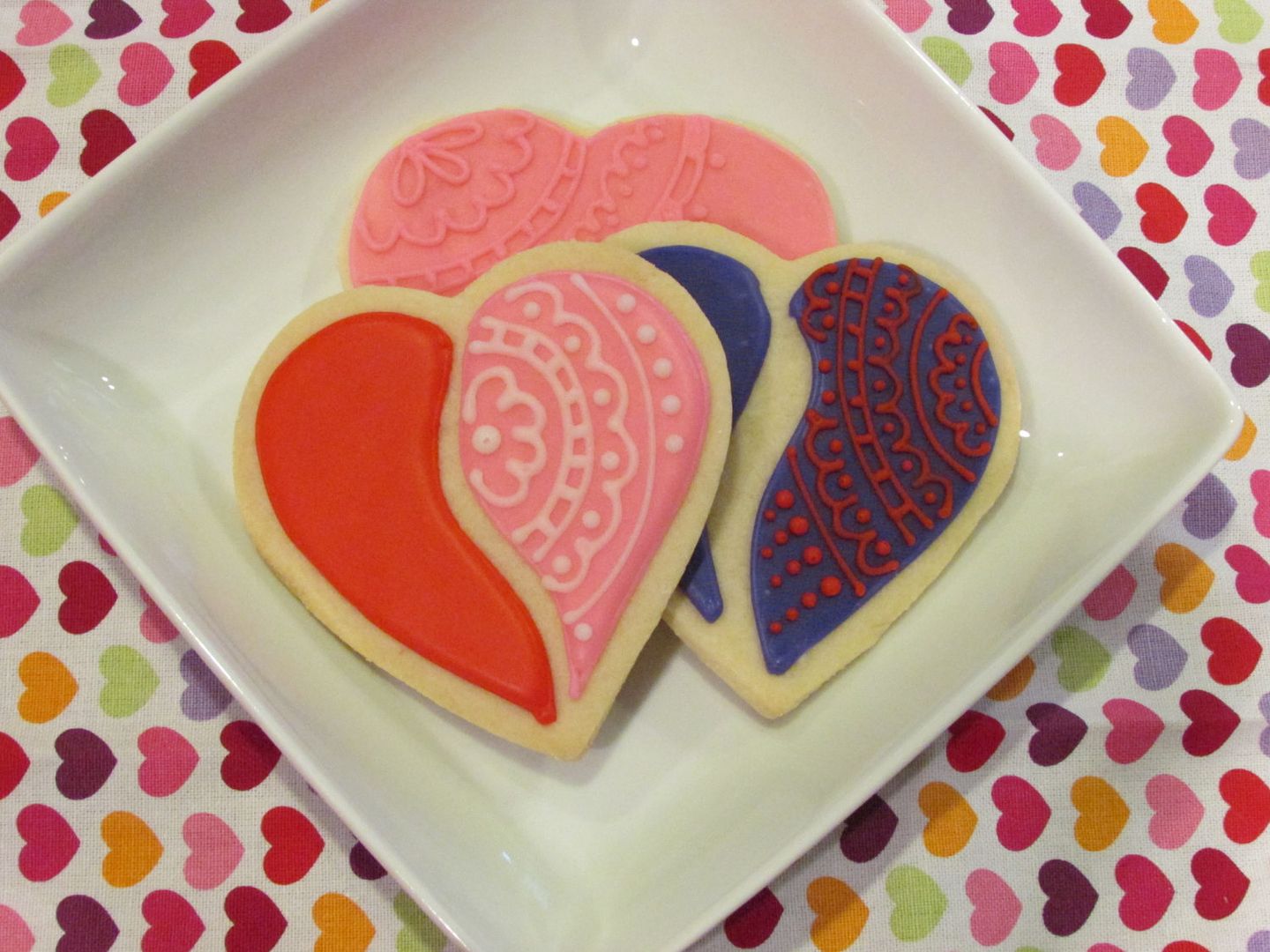Cool Valentine's cookies: Mendhi hearts from Sparkle and Sprinkle