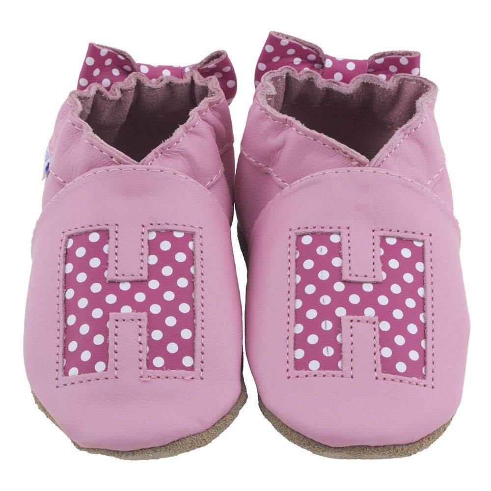 New monogrammed Robeez baby shoes. Cute!