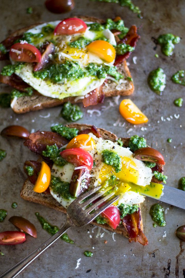 Open Face Egg Arugula Pesto Sandwich with fresh cherry tomatoes and bacon | My Diary of Us 