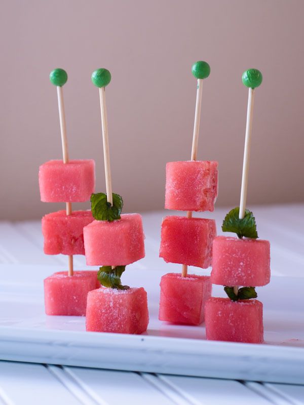 How to keep kids hydrated: Serve fluid-filled foods like these Watermelon Mint Skewers | Confetti Sunshine