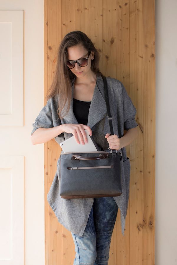Moshi laptop bags are so stylish, and we love the new Urbana Mini with removable crossbody straps
