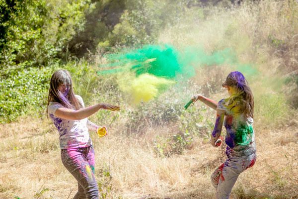Messy play for teens: Color fight by Oh Happy Day