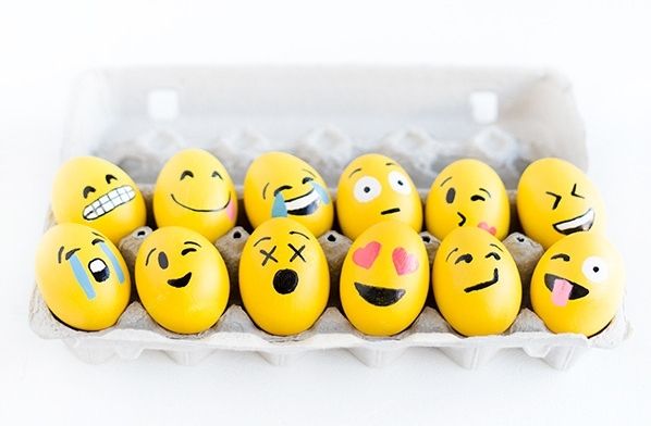 Emoji Easter Eggs by Studio DIY 