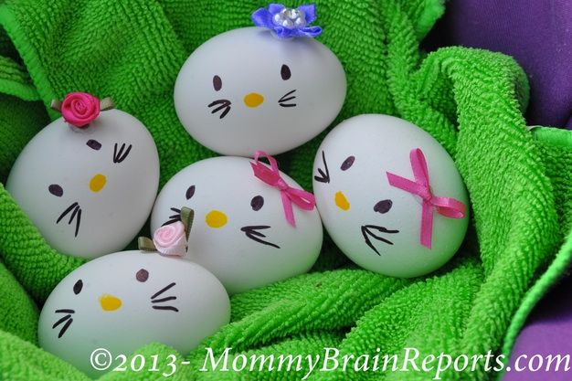 Hello Kitty Easter eggs from Mommy Brain Reports