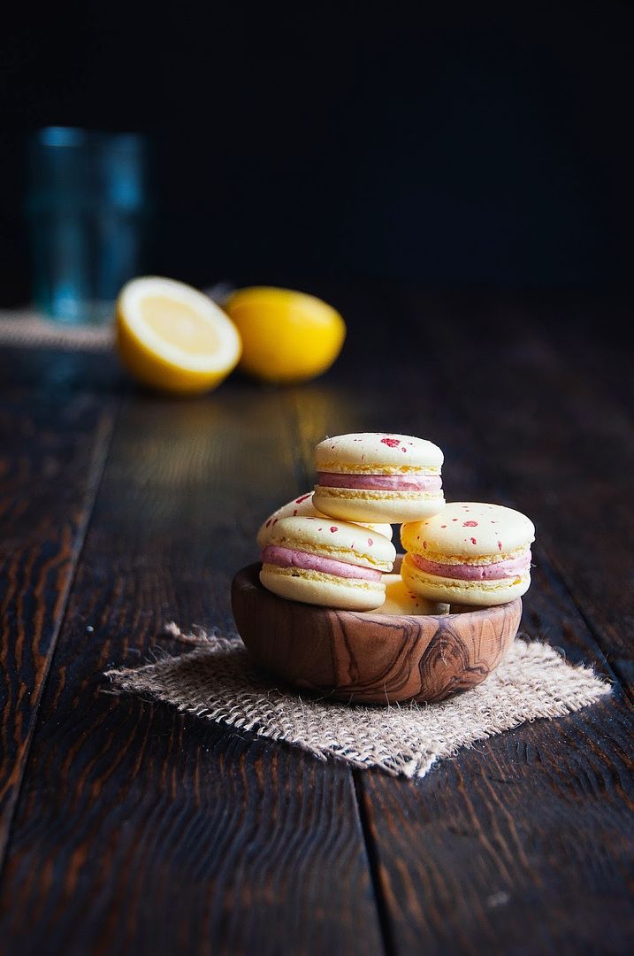 Lemon Raspberry Macaron recipe in honor of Macaron Day | Hint of Vanilla
