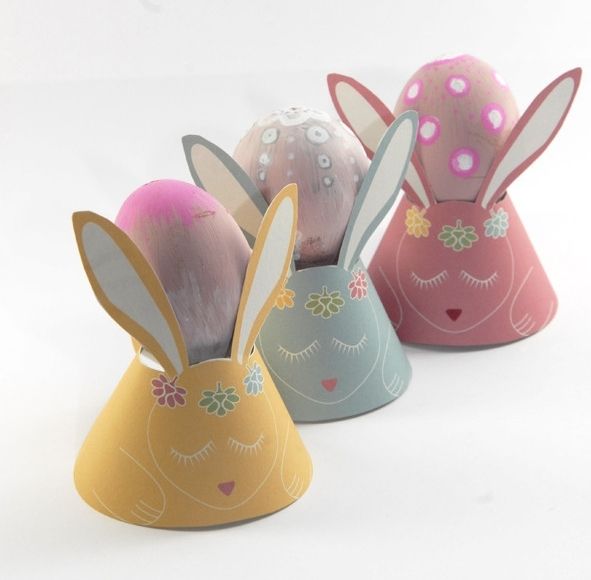 Easter Bunny printable egg cup craft from Dans Mon Bocal