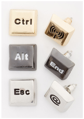 Cool geek jewelry: Computer keyboard earrings