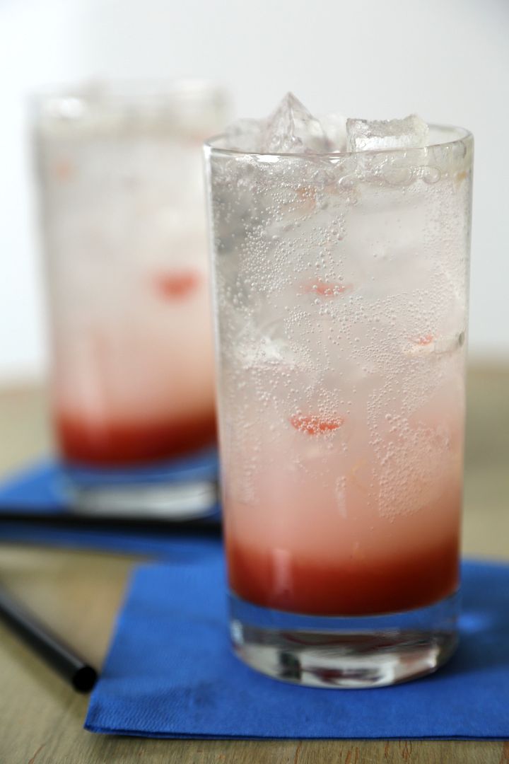 Rhubarb mocktail recipe: Rhubarb Soda | Pop Sugar