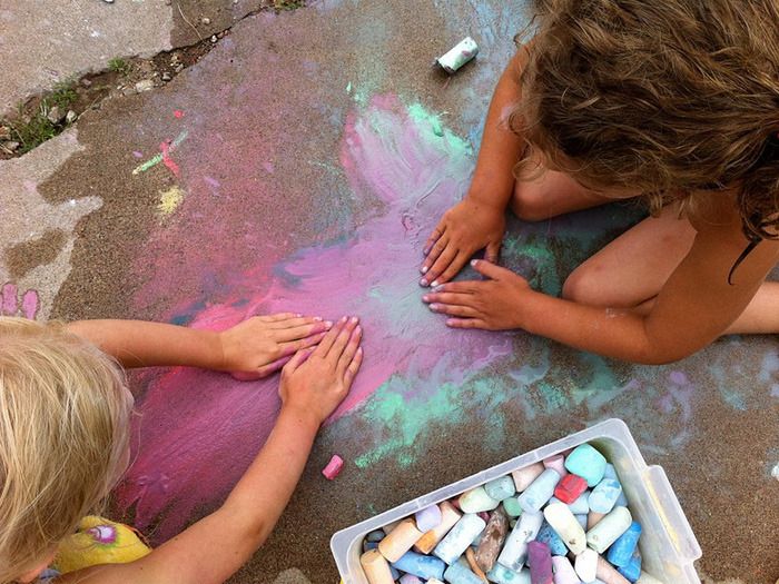 Messy Projects for kids: Let's Lasso the Moon's messy chalk ideas