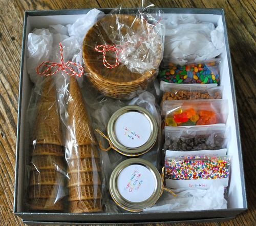 Mother's Day Gift: DIY ice cream sundae kit by Mixing Bowl Kids