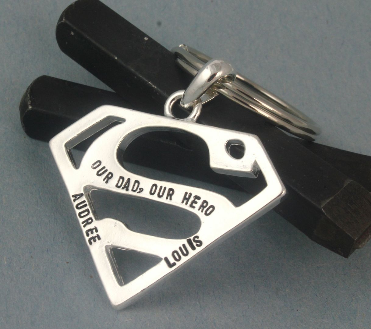 Personalized Father's Day gifts: Our dad, Our hero keychain at Stampin' Off the Path