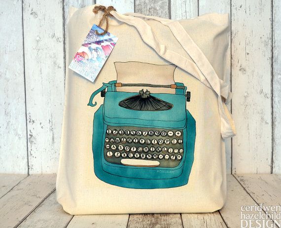 Fair Trade typewriter tote bag by Ceridwen Design | perfect way to say no ereaders for me, thanks