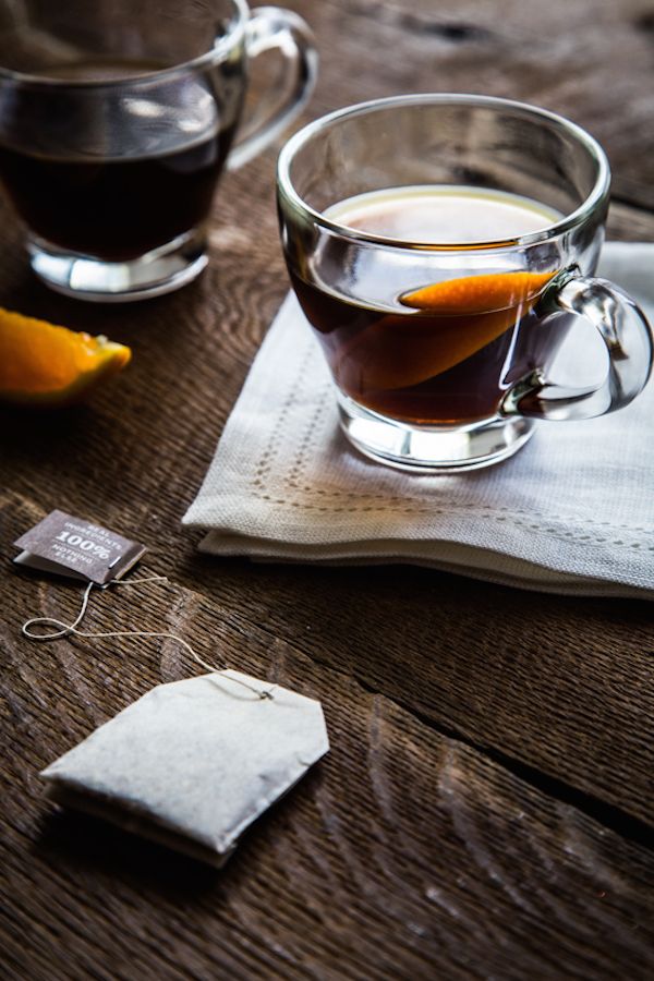 This Gingerbread Hot Toddy is a sophisticated twist on a classic cold and flu recipe | Jelly Toast