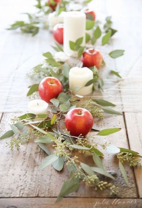 Using apples and greenery to make an easy Thanksgiving table setting could be one of your best ideas yet | Julie Blanner