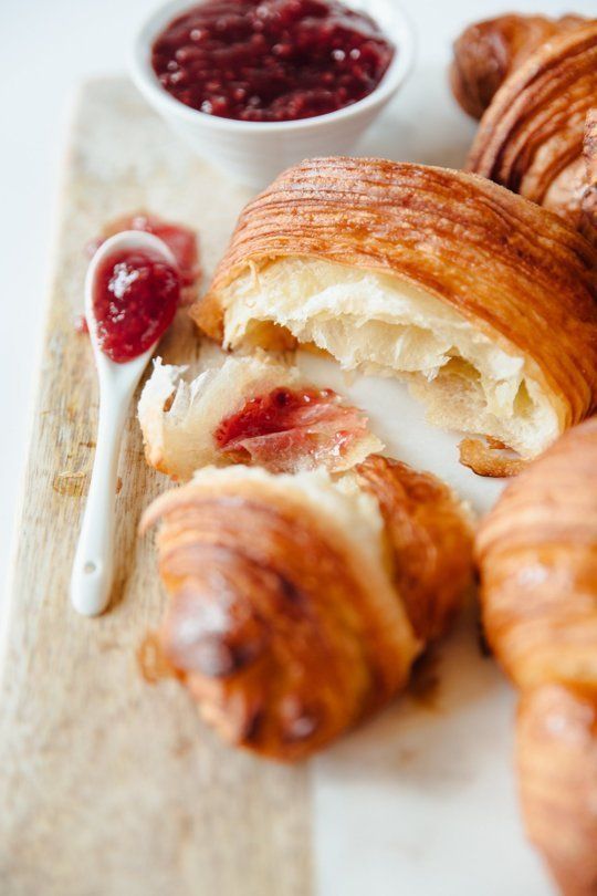 The Kitchn Baking School's free online course: Making croissants
