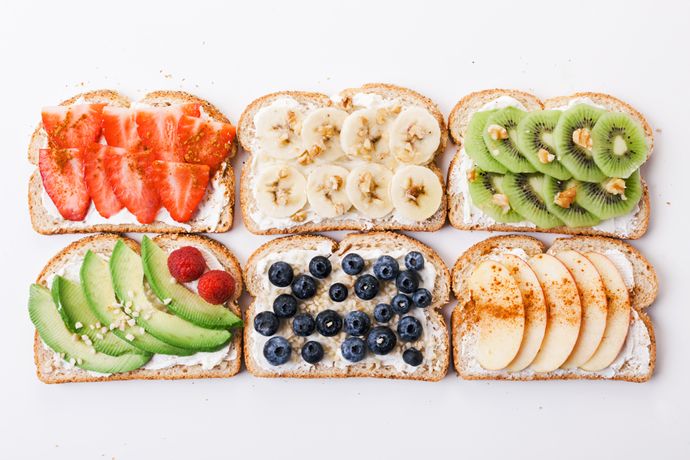 Toast is a great breakfast that kids can make themselves, but just bread and butter is not the healthiest. Instead try these healthy ways to top breakfast toasts | Hot Beauty Health