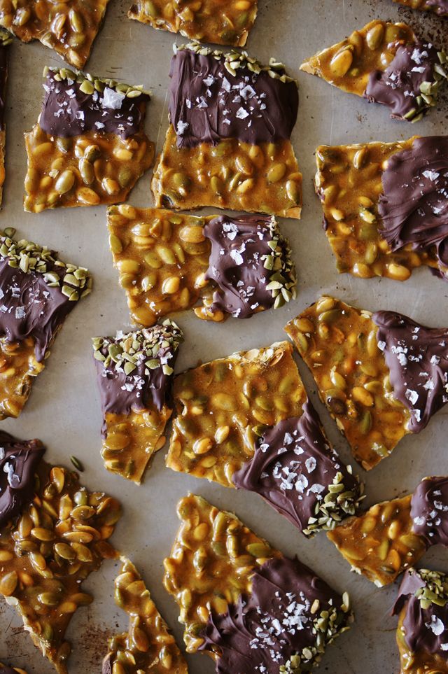 The tastiest way to use pumpkin seeds is to make this crazy good Pumpkin Seeds Brittle | Honestly Yum