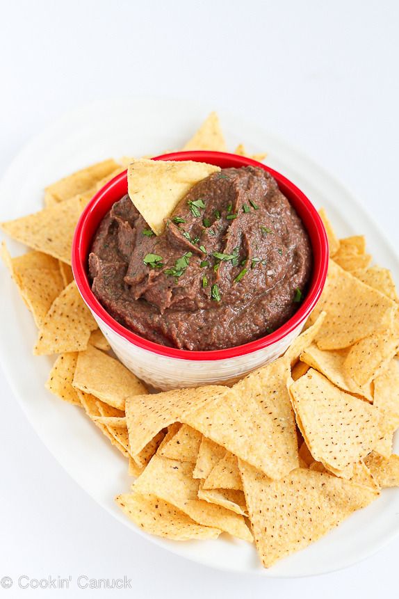 5-Minute Black Bean Dip is as good for packing a healthy school lunch as it is for serving up healthy game day snacks | Cookin' Canuck