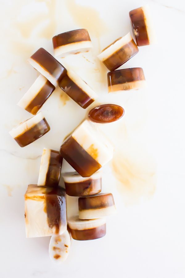 Latte ice cubes to celebrate National Coffee Day | Imma Eat That.