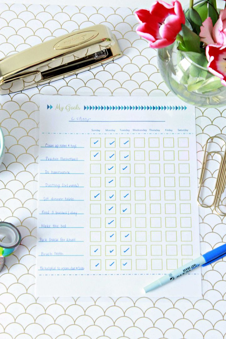 Free printable chore chart for kids from Just a Girl and Her Blog