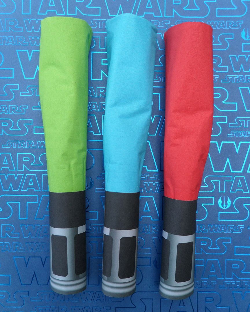 Lightsaber napkins for a Star Wars party at Catch My Party