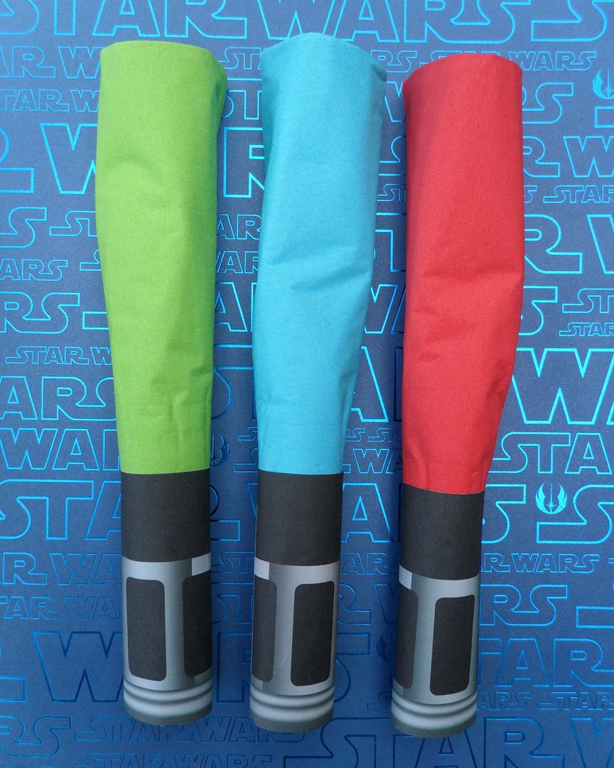 Lightsaber napkins for a Star Wars party at Catch My Party