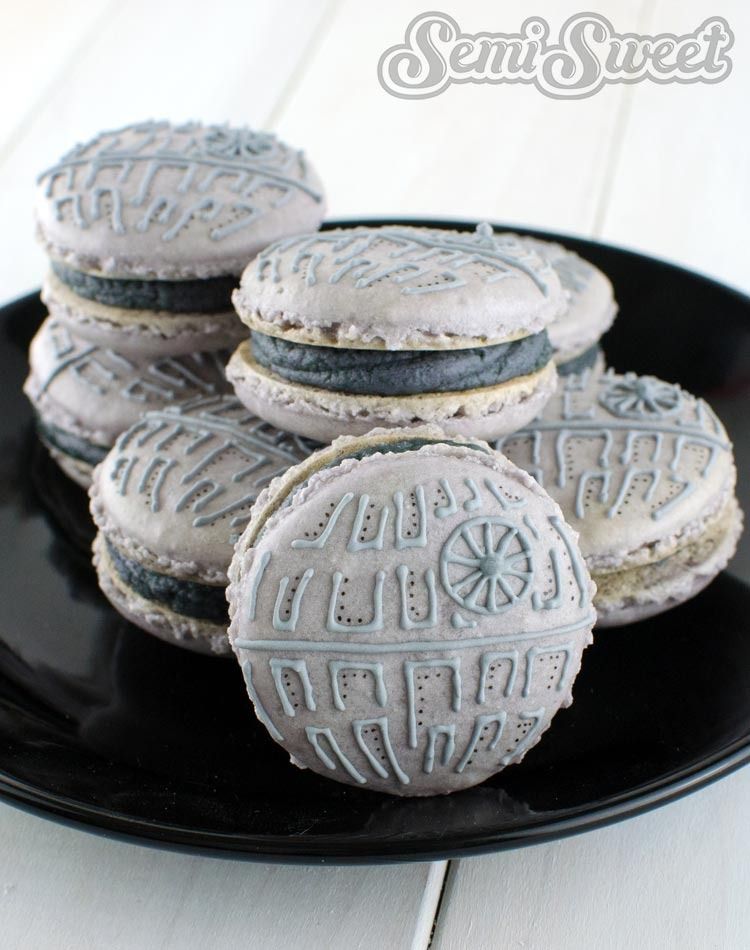 DIY Star Wars Macarons by SemiSweet Blog | Mmmmm Death Star is tasty