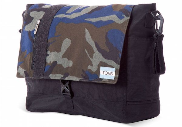 diaper bags that give back: The TOMS camo messenger diaper bag