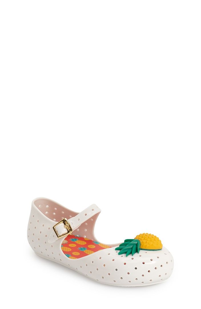 Cute spring shoes for girls: Mini Melissa Furadinha Mary Jane Flat