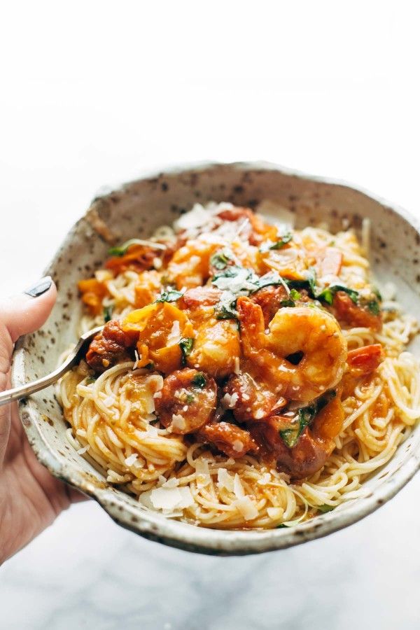 Cool Mom Eats weekly meal plan: Shrimp Capellini Pomodoro makes a super fast, homey dinner that everyone will love | Pinch of Yum