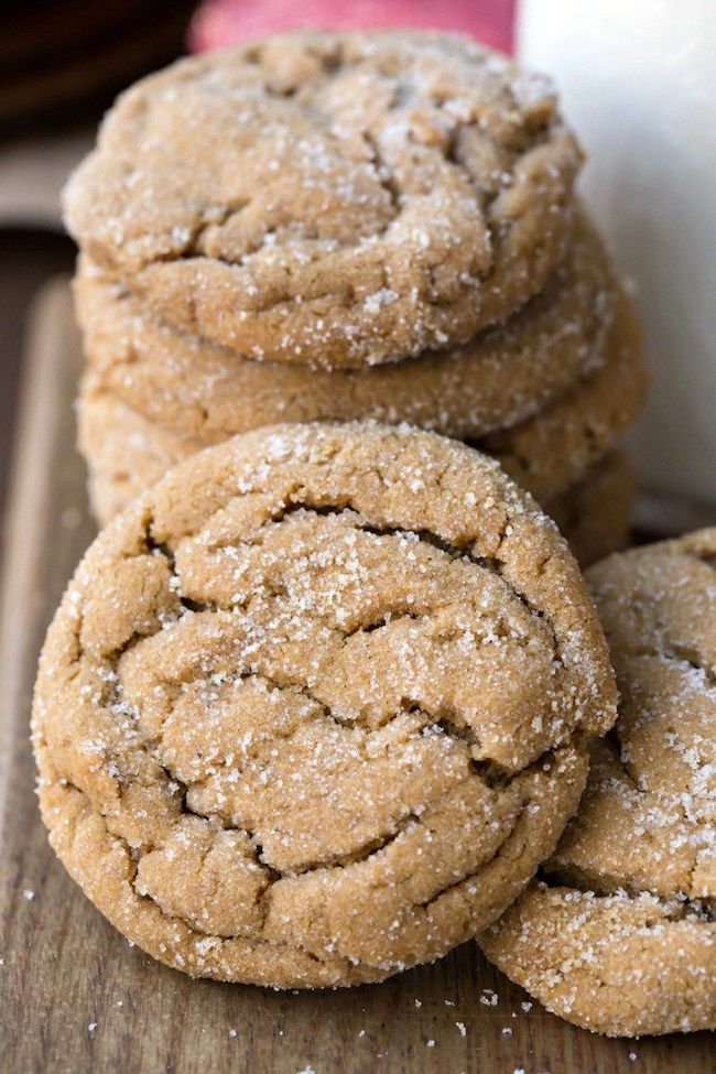 Delicious Christmas cookie recipes | Soft Ginger Molasses cookies at I Heart Eating