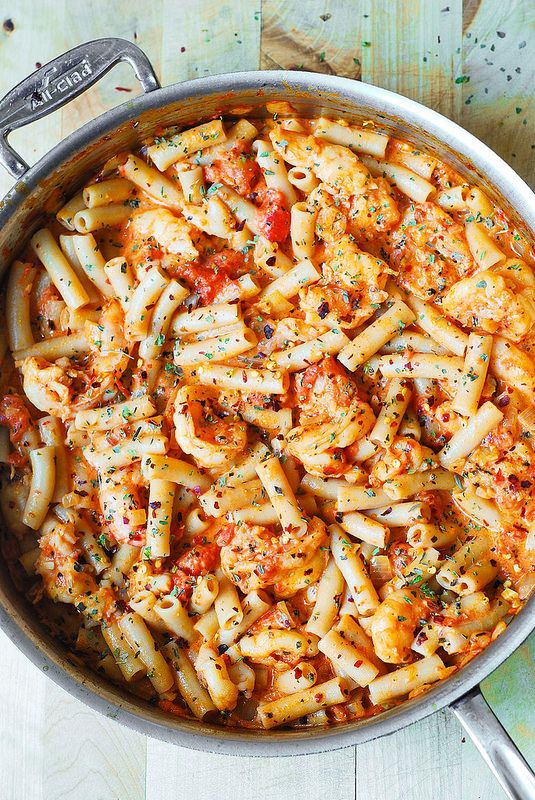 Amazing holiday dinner recipes made easier with our favorite store-bought shortcut: Spicy Shrimp Pasta with Tomato Cream Sauce at Julie's Album