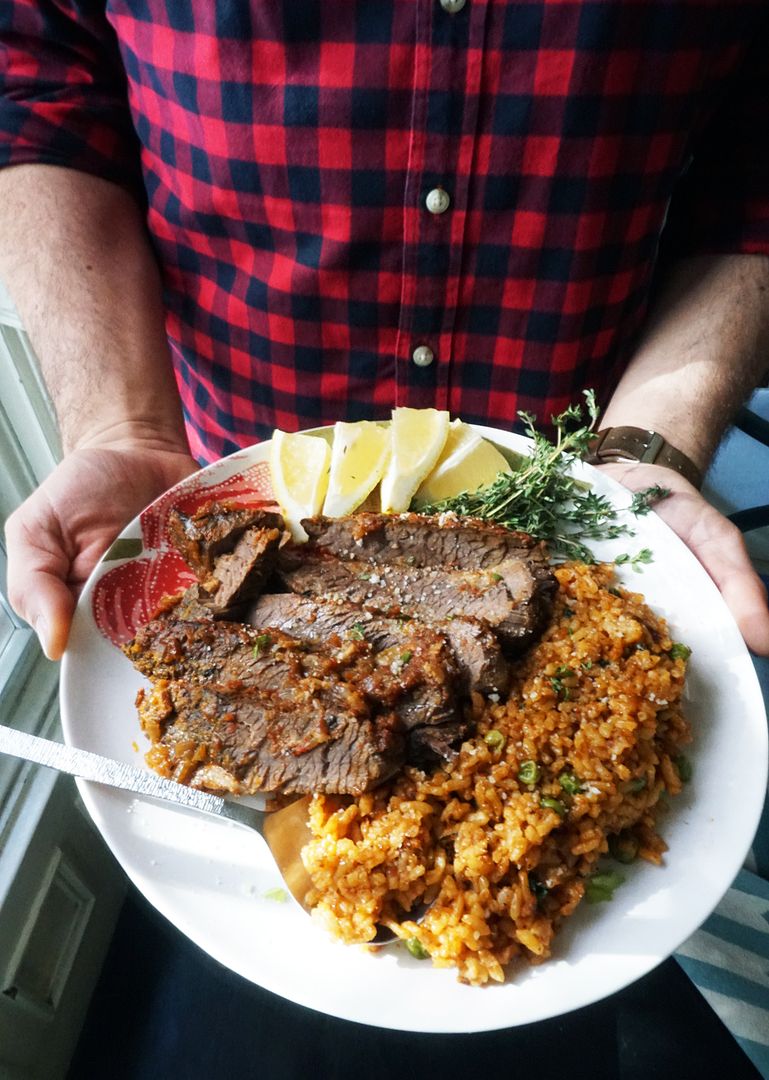 Easy holiday recipes made easier: A phenomenal Quick Brisket with Tomato Risotto, and you can make it even easier with your Instant Pot! | recipe via Cool Mom Eats